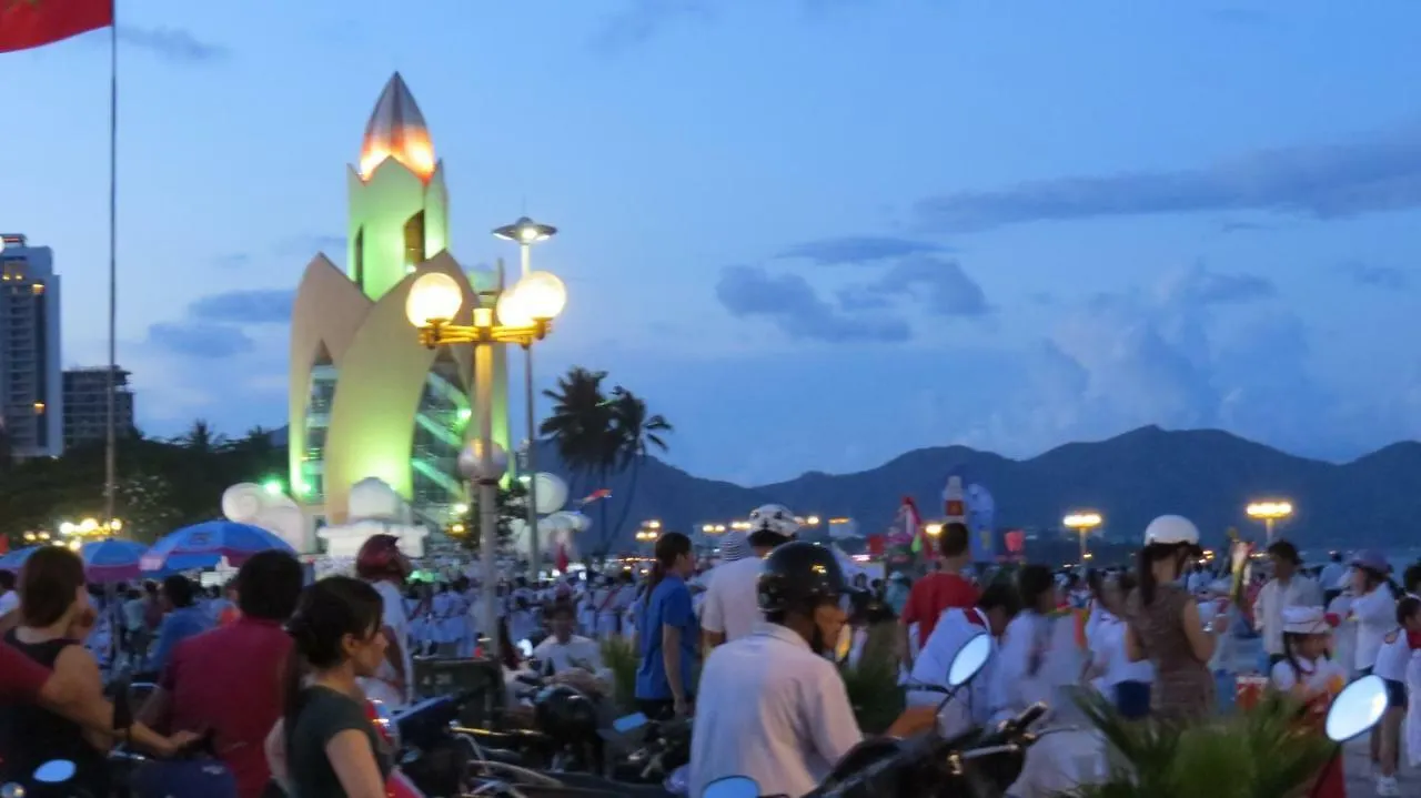 Hotel Hong Hac Nha Trang 0*,  Vietnam